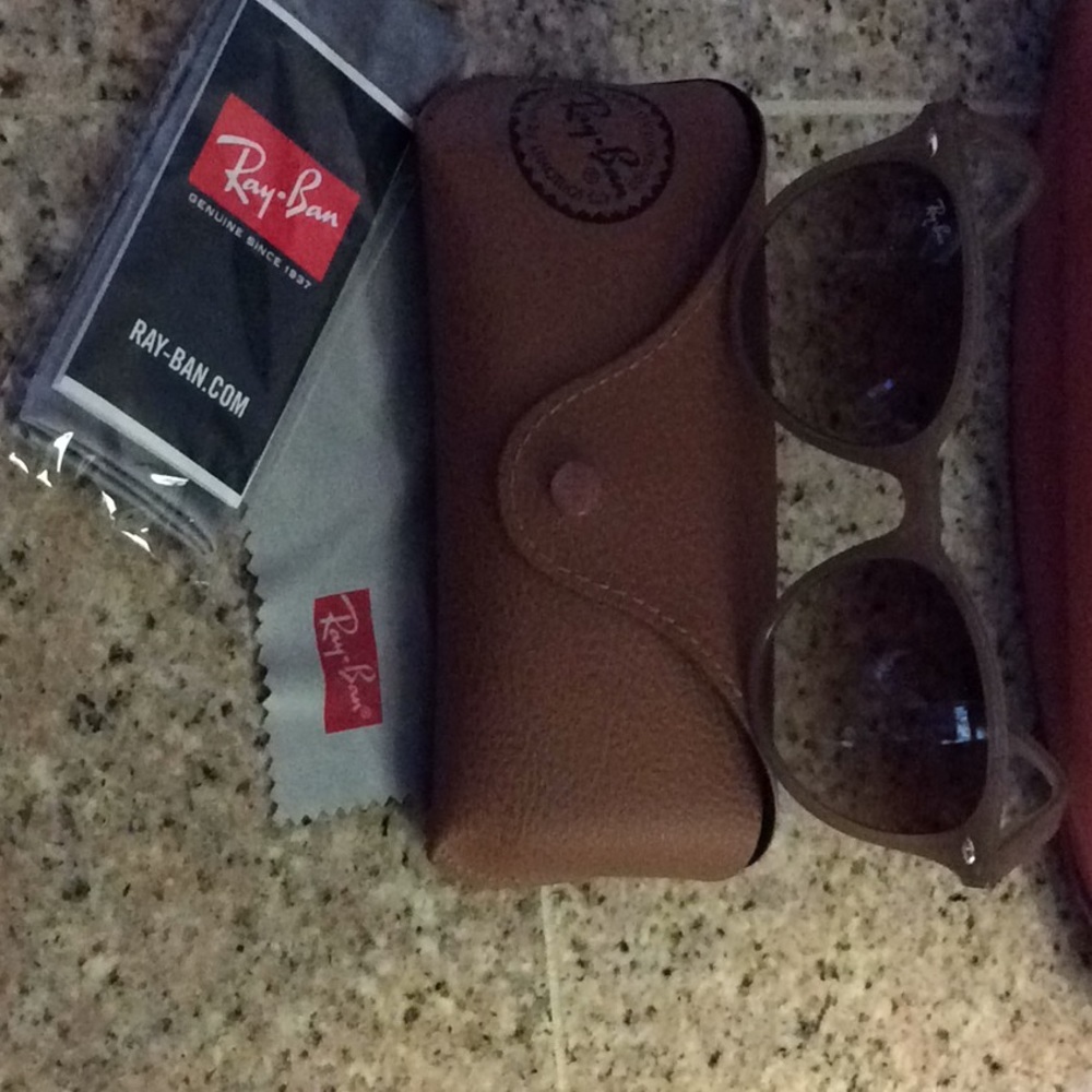 Ray Ban women’s sunglasses
